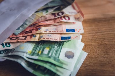 Nederlanders sparen steeds vaker bij een buitenlandse bank